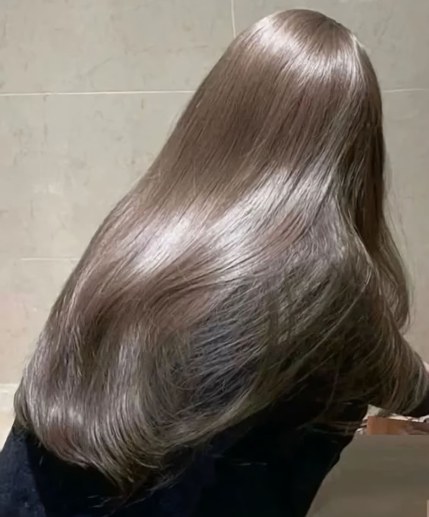 长发总有种不可诉说的魔力 我接这个发质🪭 ​​​