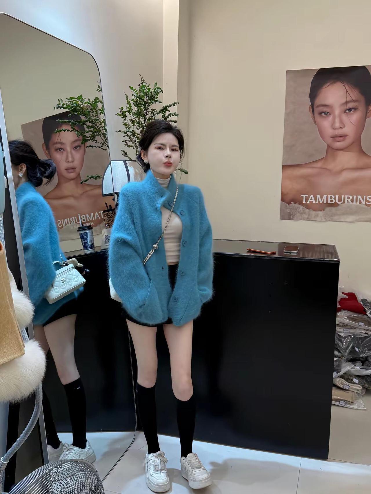 爱有很多种 但能照顾你情绪的人 一定拔得头筹 天蝎座@皇后 studio 2号 