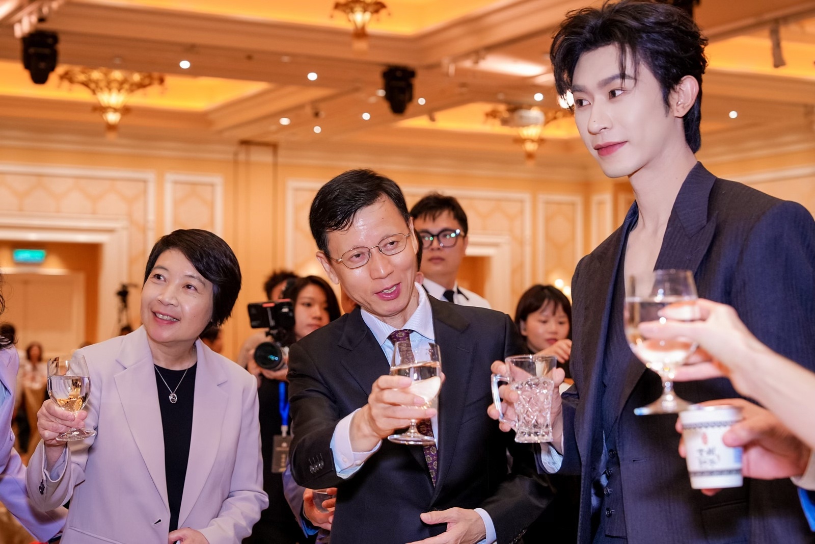 晚安好梦 