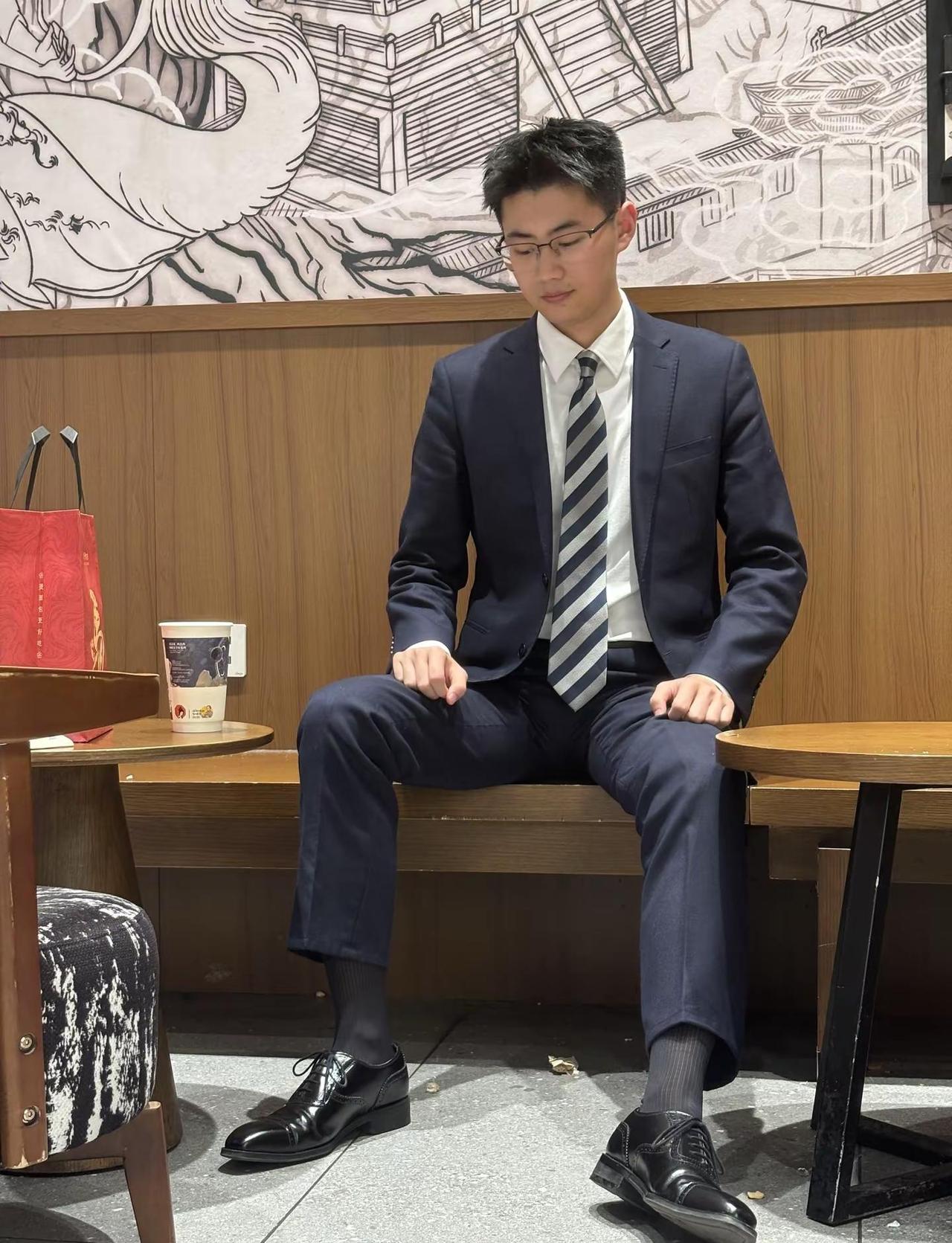 重庆完全是在乱降温西装ootd 正装皮鞋