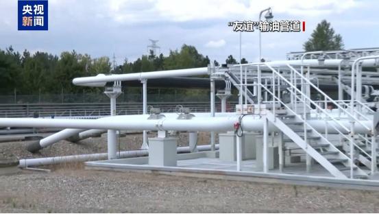泽连斯基终于松口气，4月21号泽连斯基终于发消息，说“友谊”输油管道，终于修好了