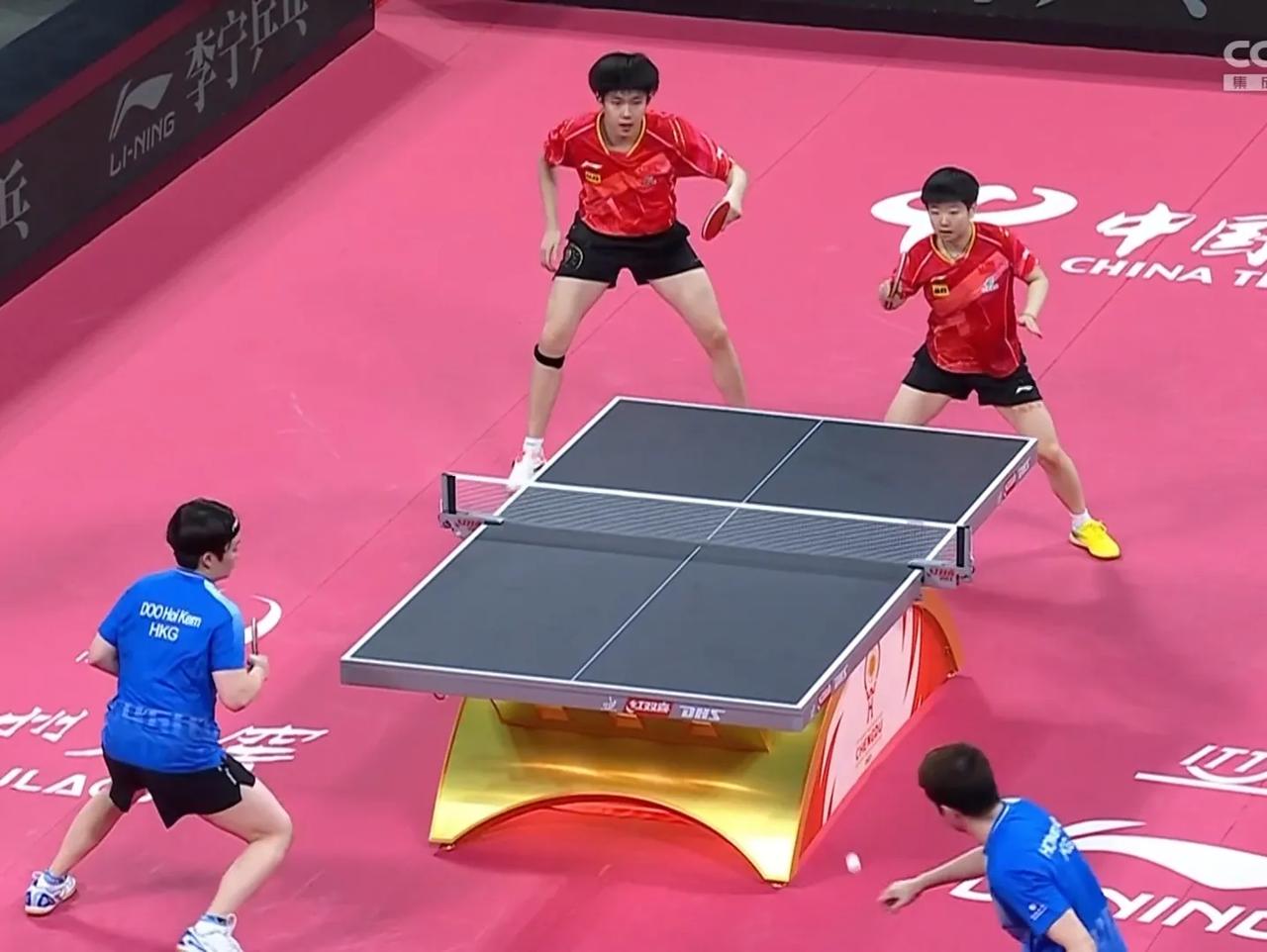 成都国际乒联混合团体世界杯，
中国队 VS 中国香港队，
中国队大比分8：0胜中
