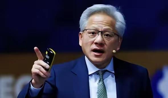 黄仁勋这话一出，估计老美心里五味杂陈。在AI领域，中国的发展速度那是有目共睹。国