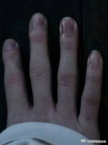 想吃泡椒凤爪吗？或者酸辣鸡爪？ 