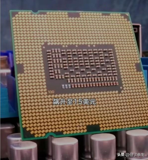 受存储芯片紧缺影响，国产手机集体涨价500到2000元，这一消息让不少消费者措手