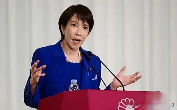 高市早苗真是病得不轻！上台没几天就疯狂作死，把东北亚搅得鸡飞狗跳，哪来的底气瞎蹦