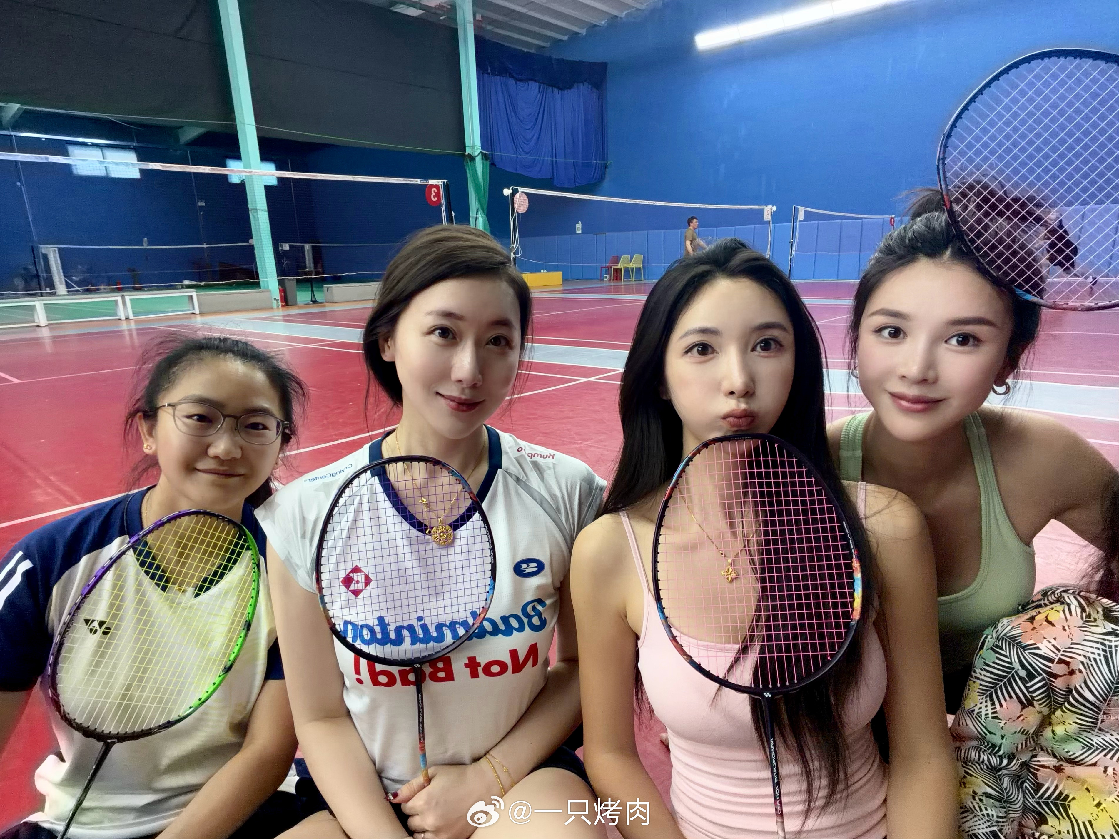 怒打2h羽毛球🏸没有技术全是激情羽毛球运动日常分享运动打卡