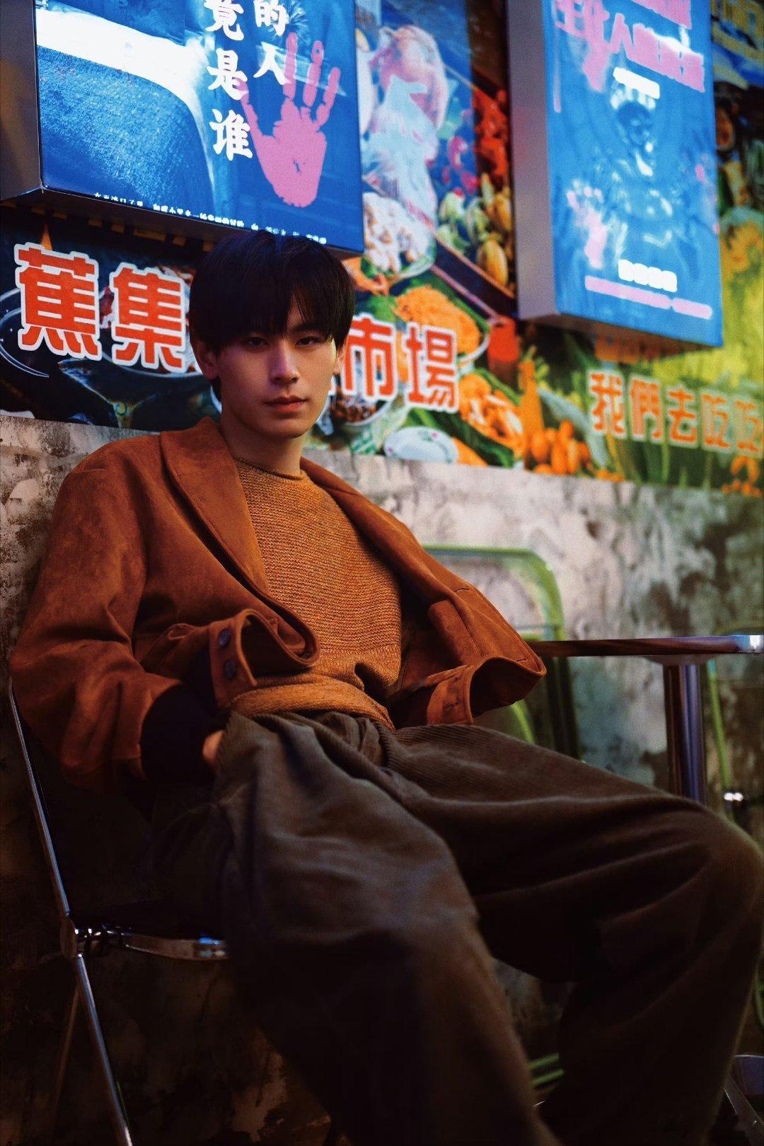 无畏NoFear 🍑心光自为引多远都无畏 世人皆如满天星，而你却如皎皎洁月，众