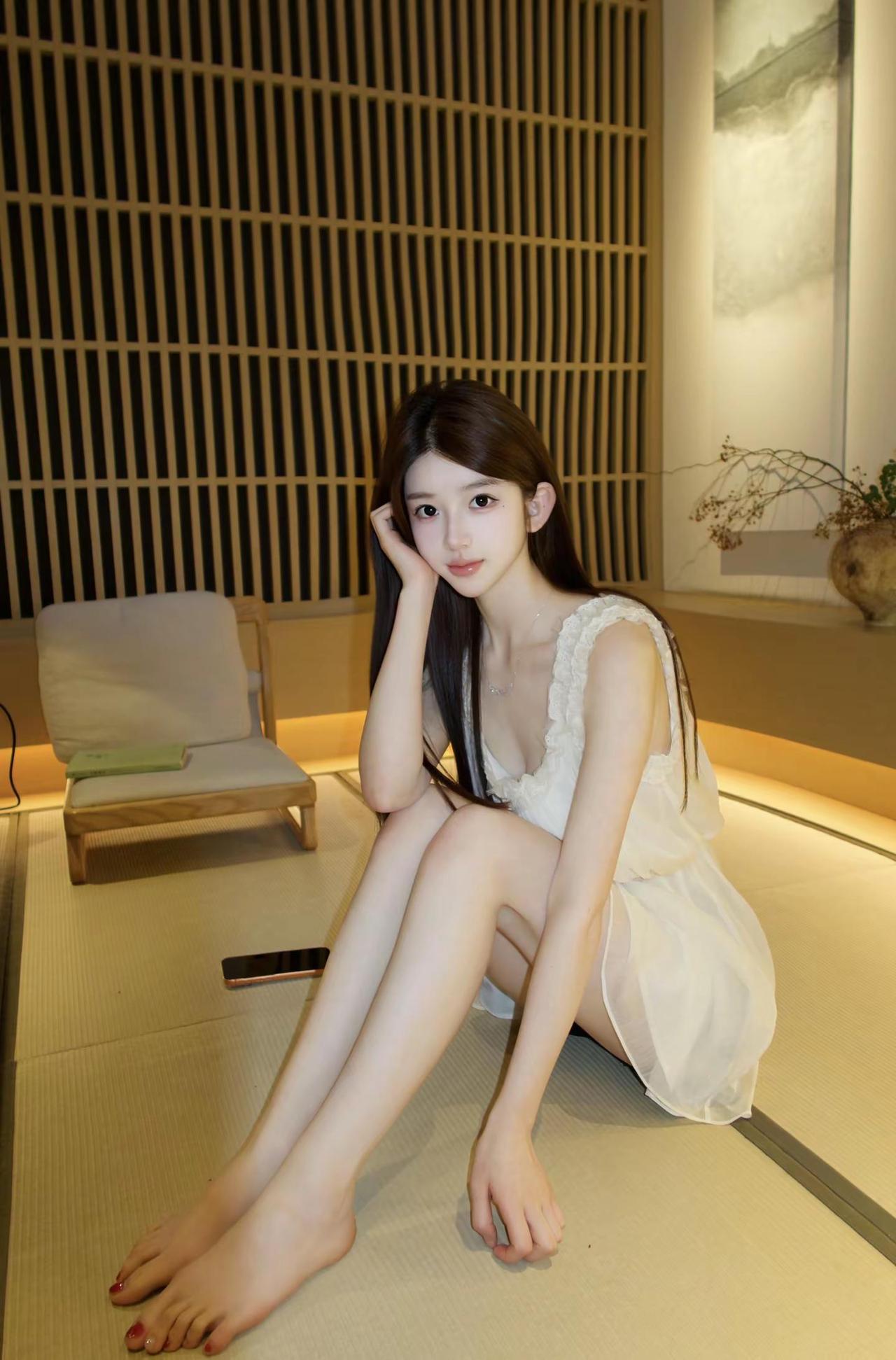 不一定每天很好，但每天都有小美好在等你。温柔甜美 清纯甜美 清纯美女 甜系女孩