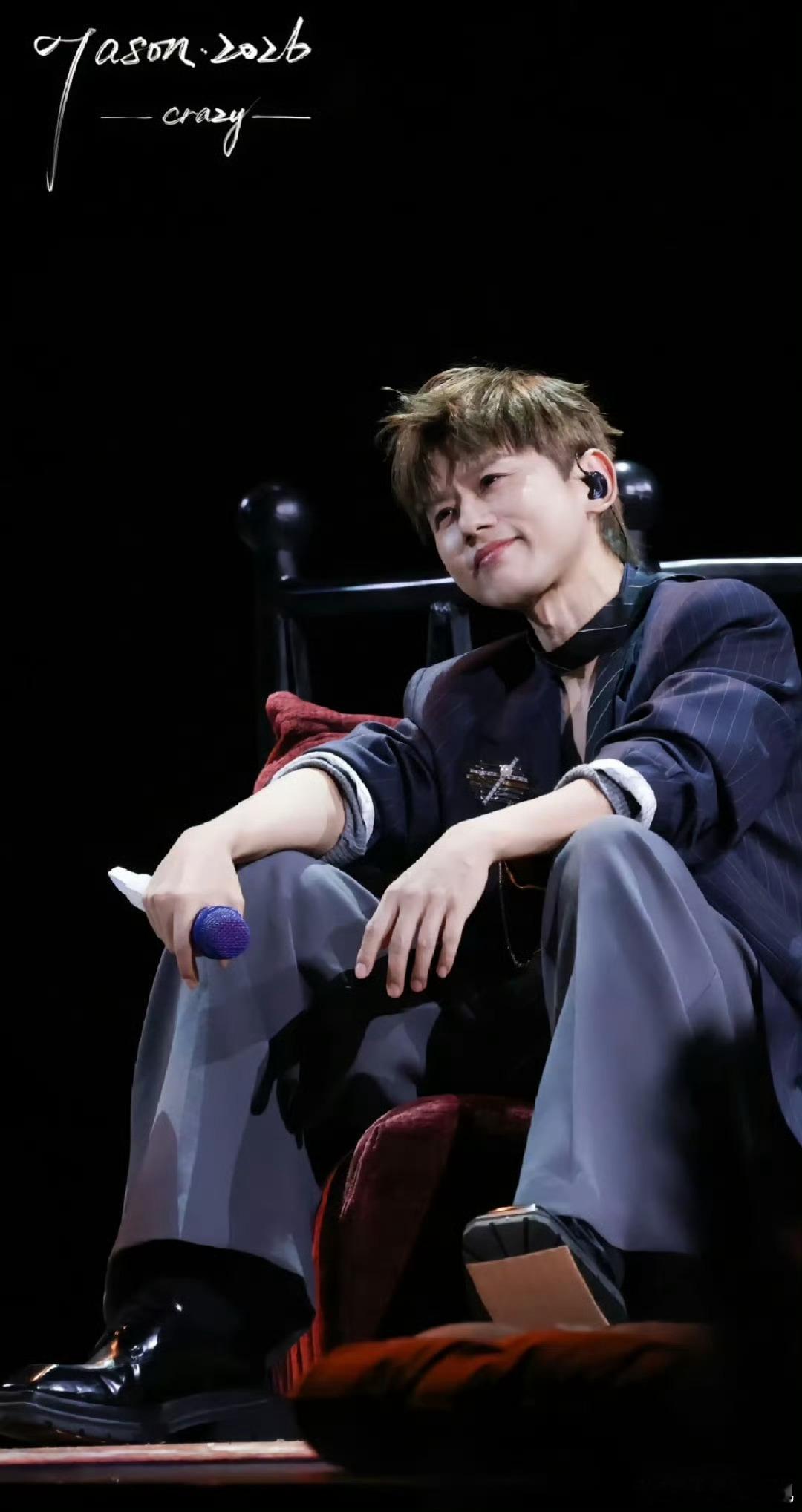 张杰说我想你们多听听我的音乐 张杰成都演唱会含泪官宣退出所有粉丝投票类奖项！心疼