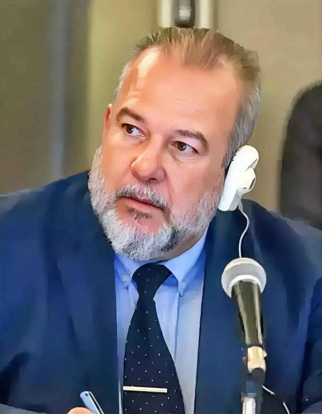 古巴总理马雷罗可太刚了！美国长期对古巴搞封锁，想从经济上拿捏古巴，结果古巴总理直