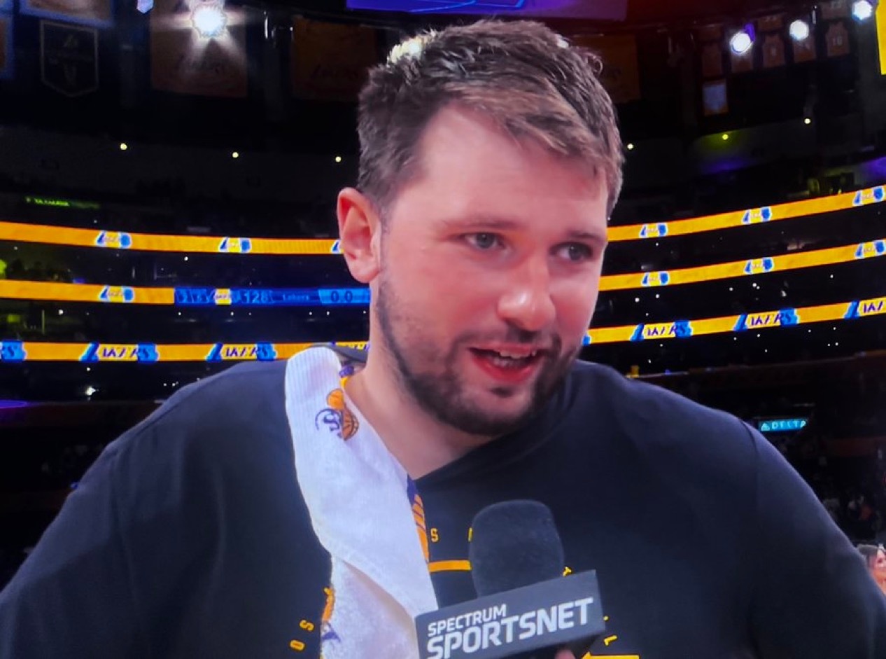 东契奇谈下一场打尼克斯：“同样的心态。他们有一位很棒的球员，特别是布伦森。他们也