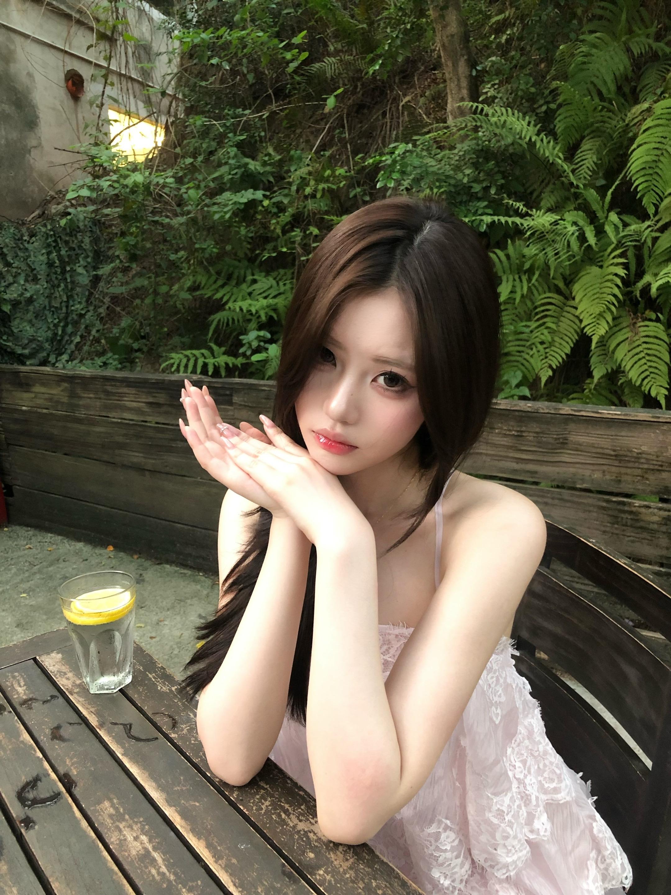 终于我们在彼此的生活杳无音讯