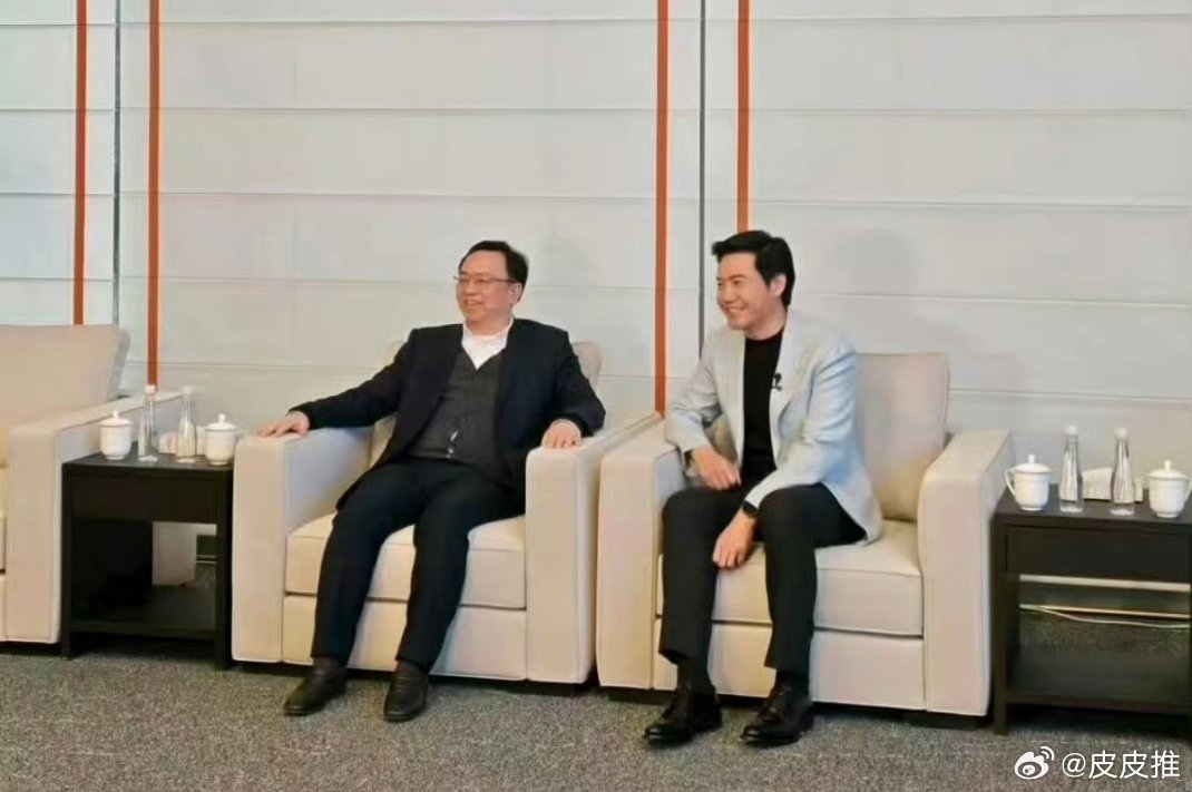 新一代SU7辅助驾驶软硬件全面升级小米新一代SU7今日发布，小米汽车官方账号也宣