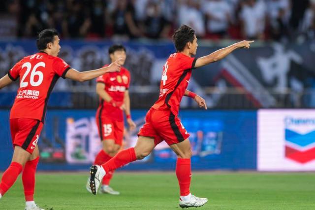 海港五大核心：莱昂纳多摧枯拉朽 维塔尔渐成真核