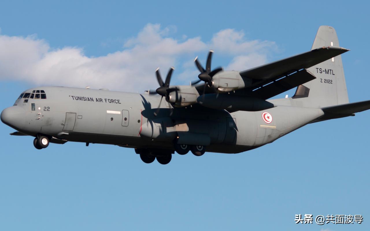 美国这次营救飞行员的行动，还算是可以的，就是没了几架运输机和直升机，但是目的达到