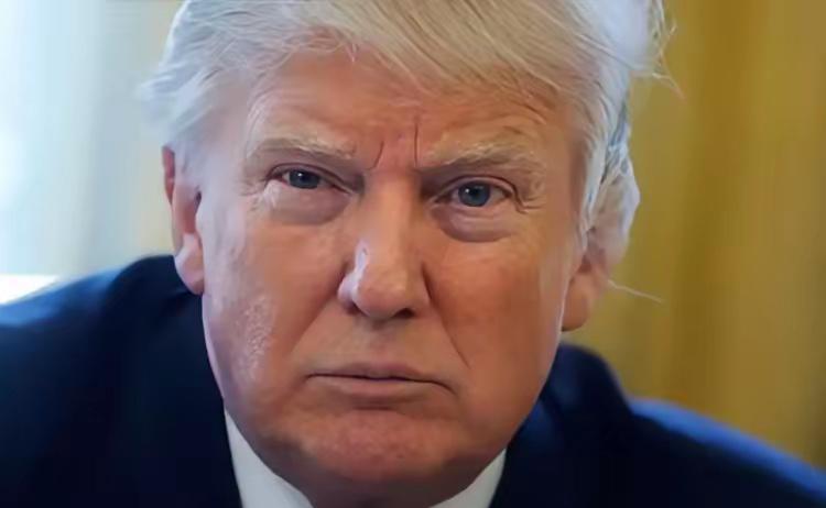 别死盯着台海那点事！真正的破局点在更狠的地方。第一，把日本经济往死里打，彻底断了