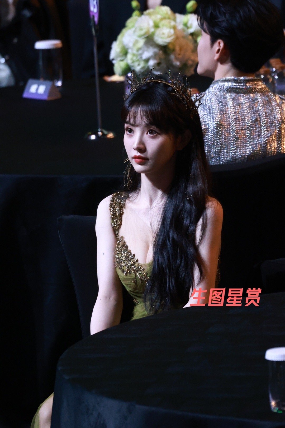 田曦薇尖叫之夜森林公主造型🧚‍♀️，小田又甜又有料[彩虹屁] | 2413独家