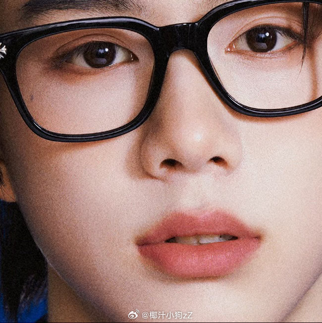 陈奕恒💜陈奕恒林清源 💜陈奕恒 四代第一全能制作人 我们要想心系祖国就一定要