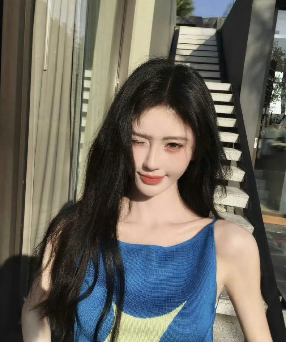 鞠婧祎  jjy鞠婧祎月鳞绮纪 jjy 鞠婧祎露芜衣♡ ⑅ +.小猫的属性要以可