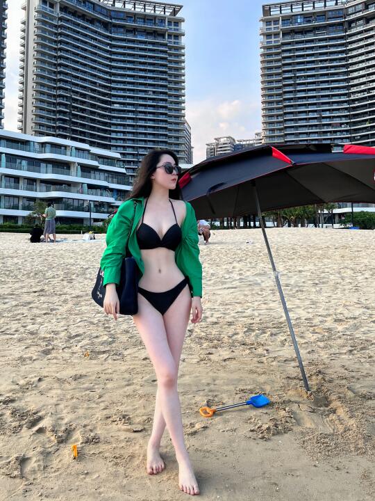 𝑆𝑢𝑚𝑚𝑒𝑟 🫧🍃💧💞