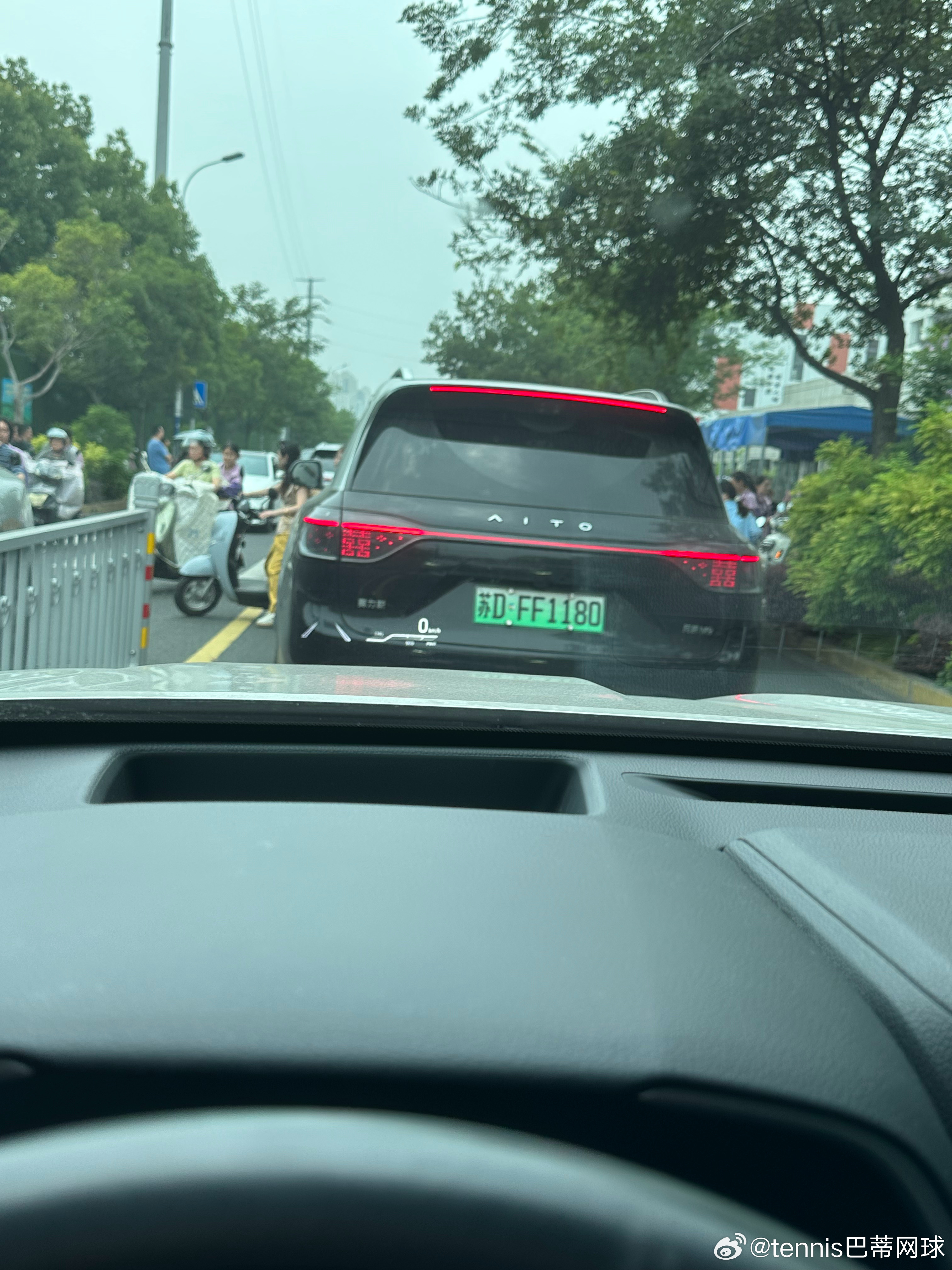 什么情况，堵成这样