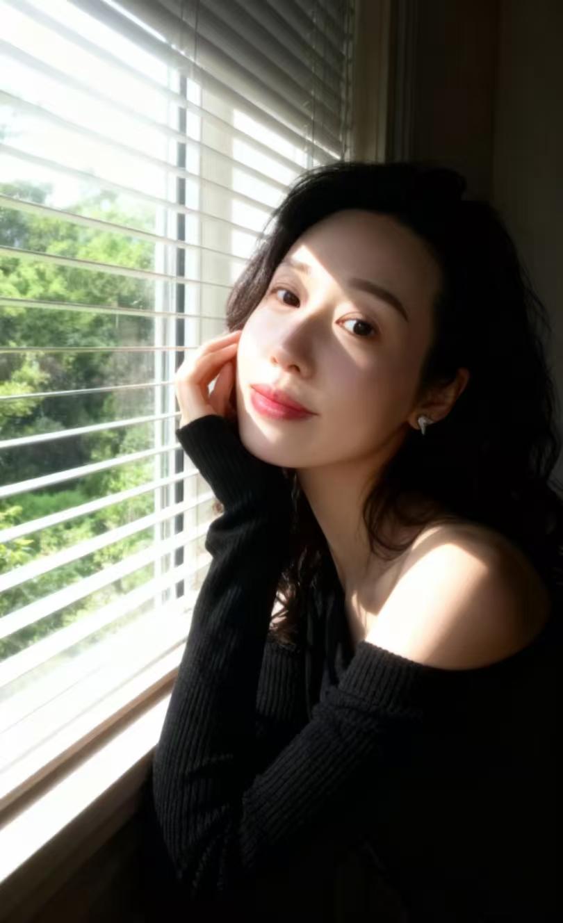 82年，43岁，已经没有人联系我了
43岁离异单身，有房有车有存款有孩子，已经过