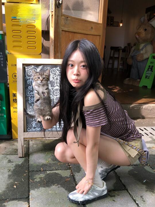 小巷里的夏天 ₌᳐･֊･₌᳐੭