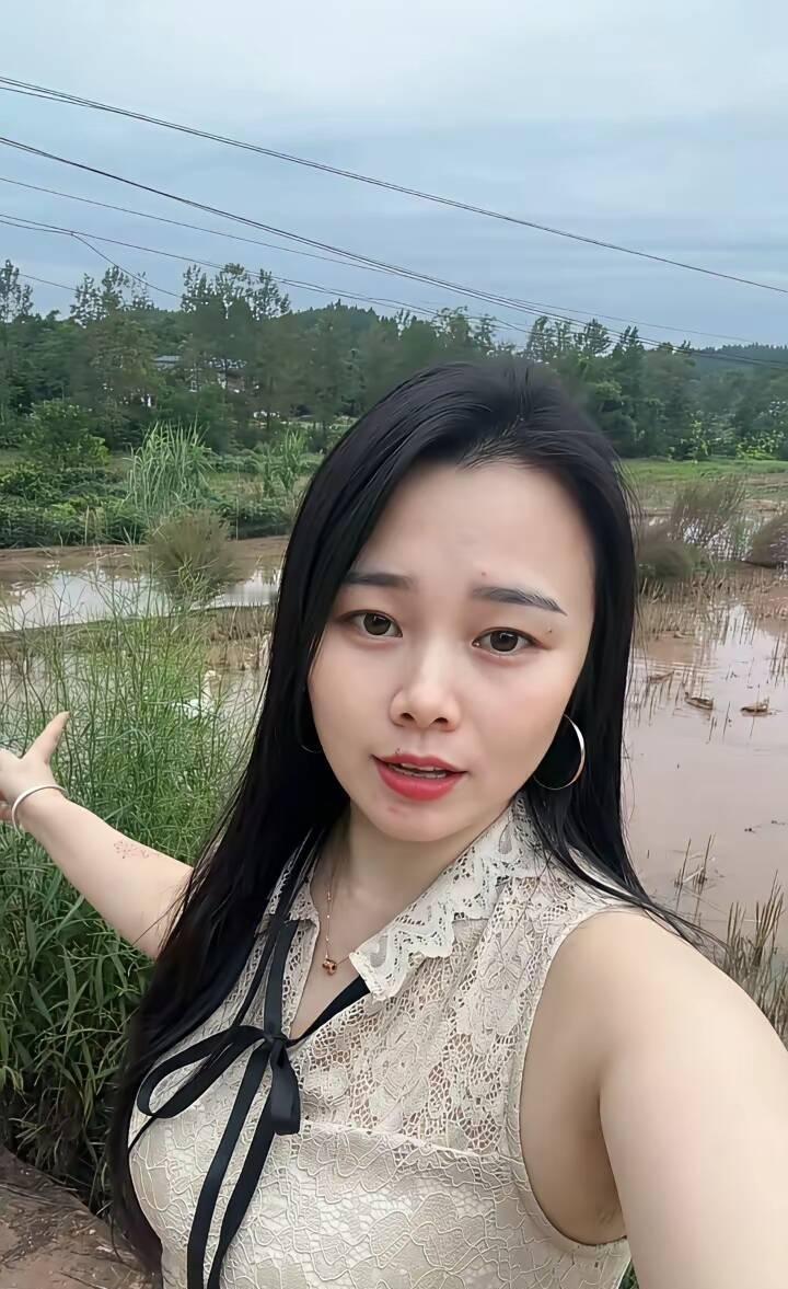 人到中年，有的人以为换个婚姻就能迎来新生活，可现实往往不尽如人意。有人二婚多年，