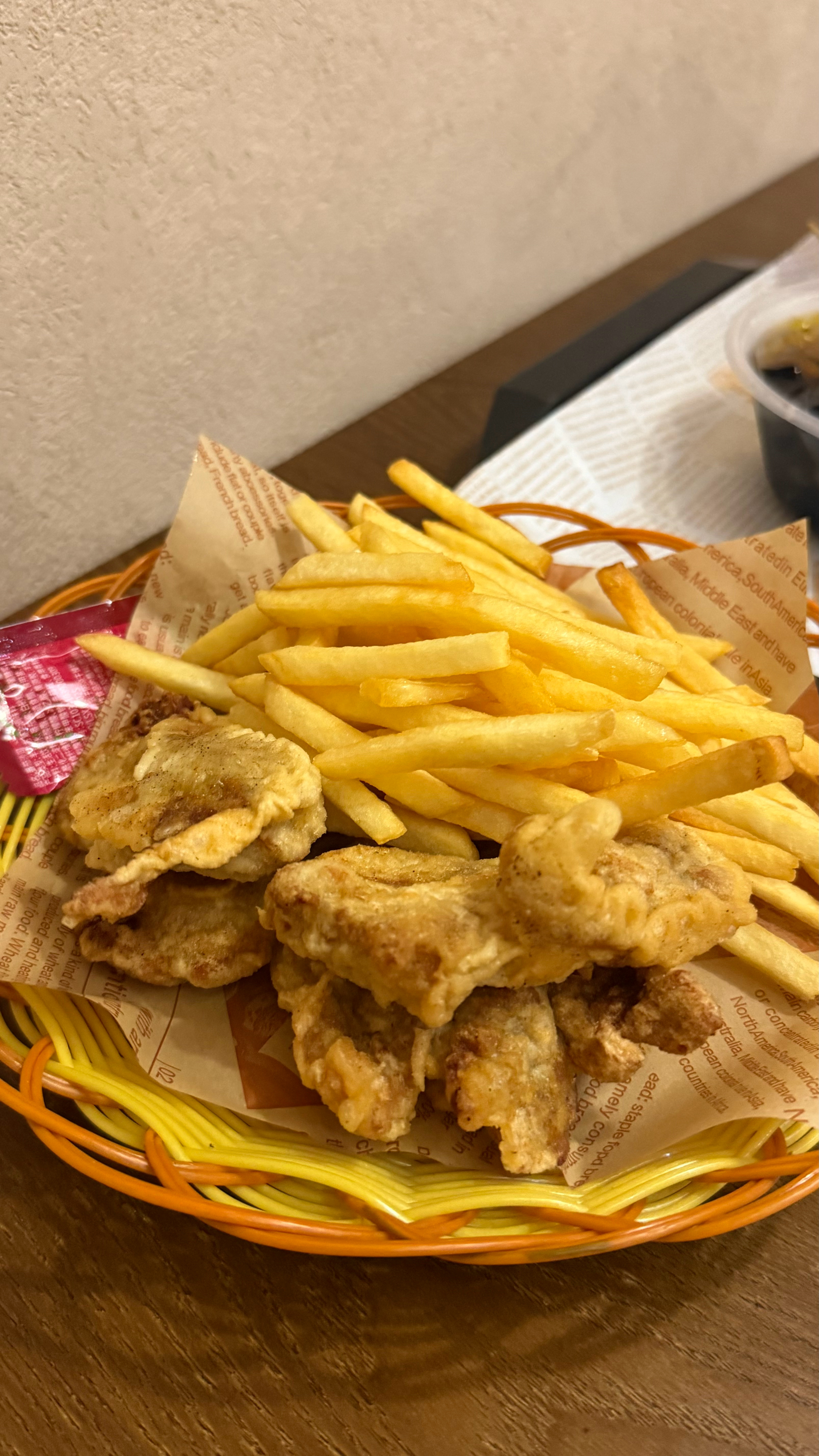 饭炒蛋今天吃什么 四果汤！又偷偷贪凉了 终于吃上心心念念的薯条了