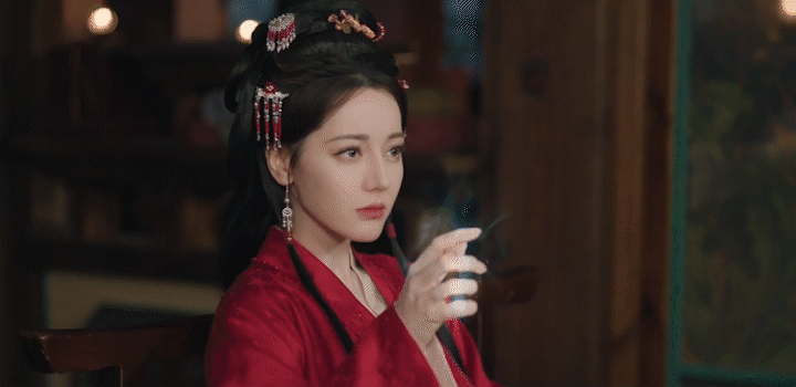 允许陈飞宇用生理性演技这个词陈飞宇生理性演技《白日提灯》里陈飞宇的窒息无实物表演