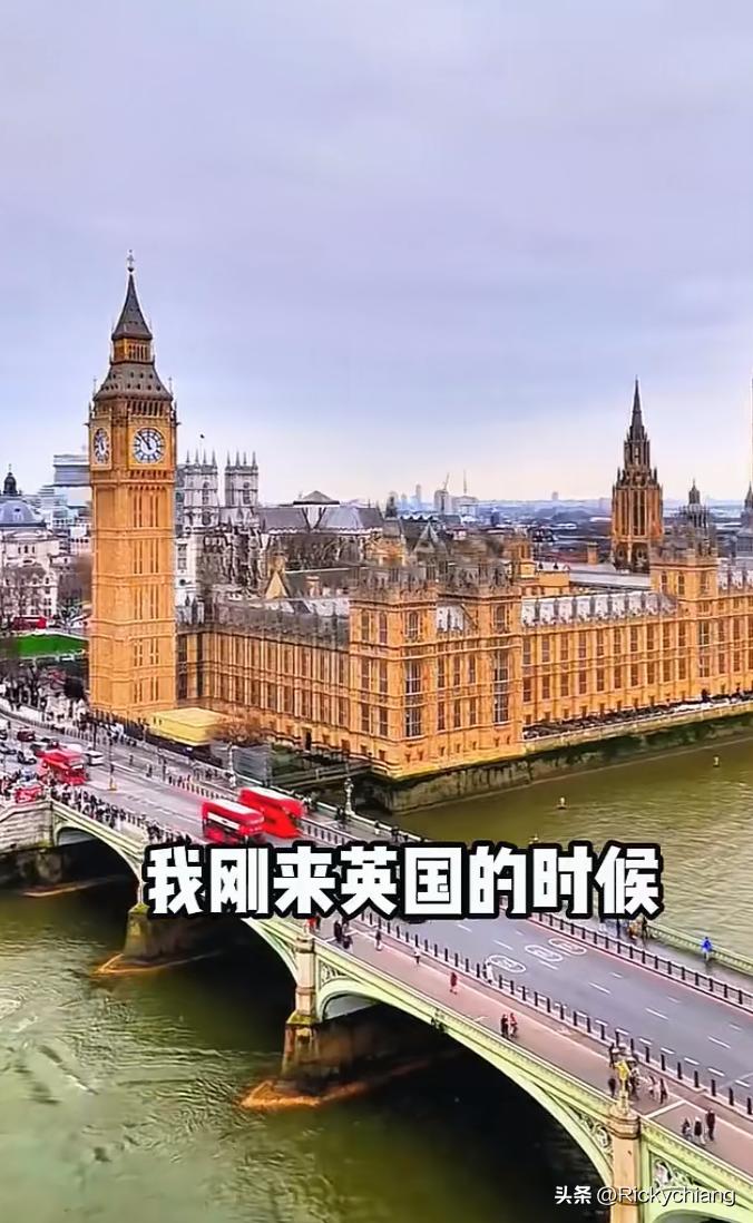 真是现世报！当年英国人把鸦片带入中国残害中国人的悲剧正在反噬英国。因为底层老百姓