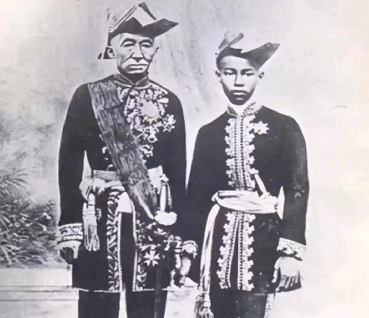 拉玛五世：泰国千古一帝，娶4个亲妹妹，纳150个妃子，生77个孩子白天抓改革，晚