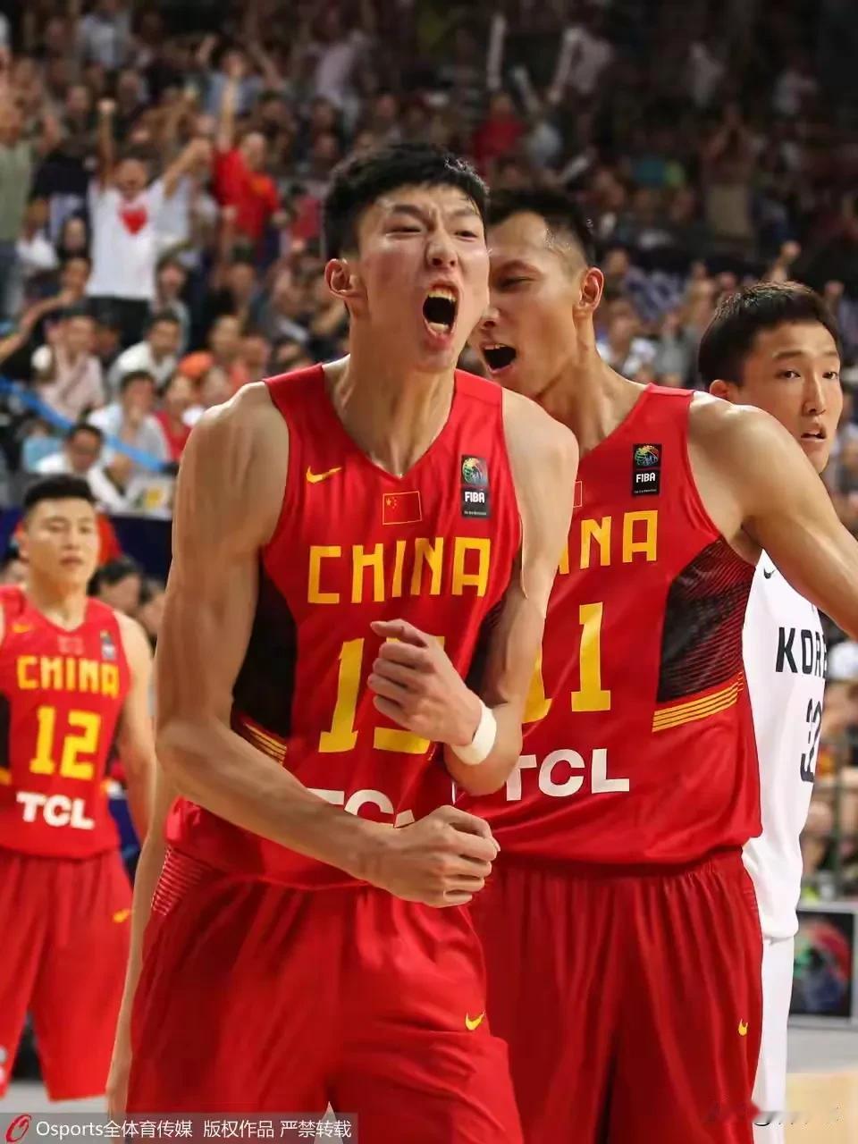 我们一直怀念08黄金一代，但实际上后来的这个阵容也是吊打现在的青铜阵容，也可以说