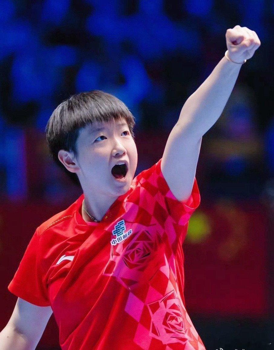 以曼巴精神汲取力量！孙颖莎备战世乒赛研读科比自传 孤独淬炼成就顶级强者近日，孙颖