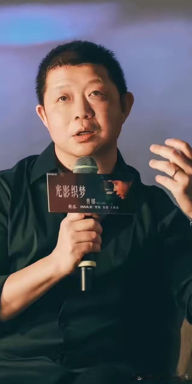 【这家伙不简单】
家庭背景，个人才能都是大神级别？