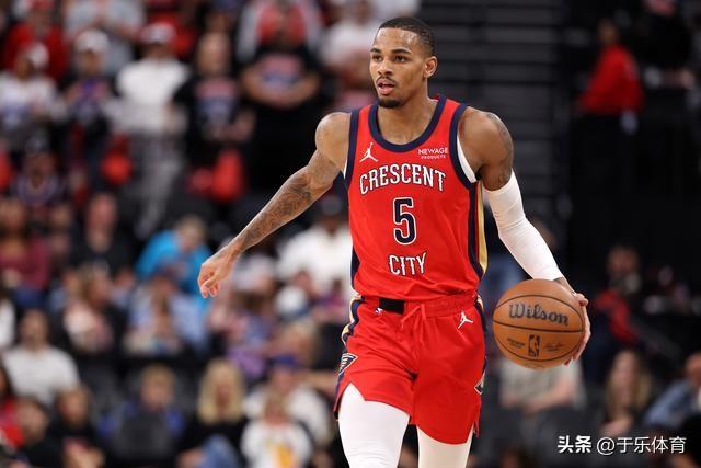 火箭队控卫线就是换来德章泰-穆雷也行
前一天，火箭主场107-105险胜鹈鹕，德