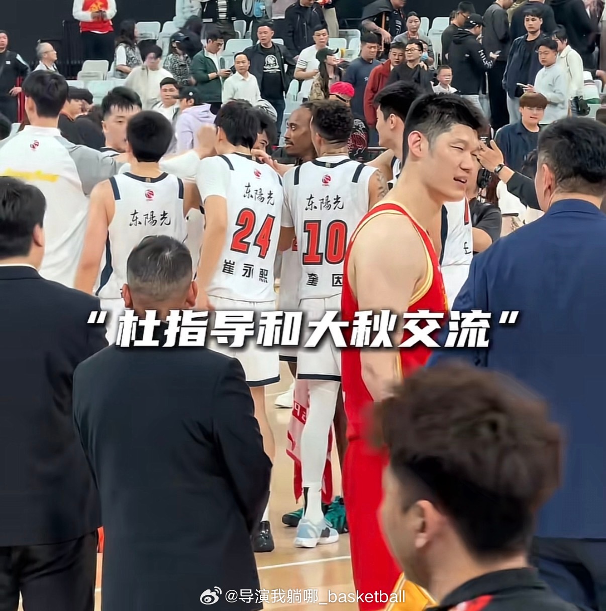 虽然本赛季常规赛浙江广厦遭遇了广东宏远的双杀，但是胡金秋的表现还是得到了杜锋的肯