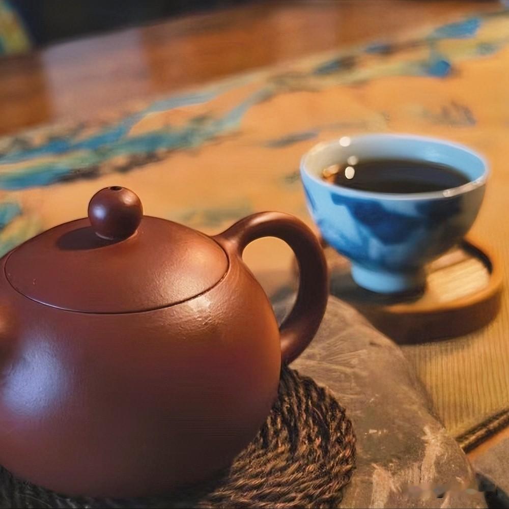 所有的执着，说到底，都是一场没有旁人的苦修。

如果你也有一件事，坚持了很久，却