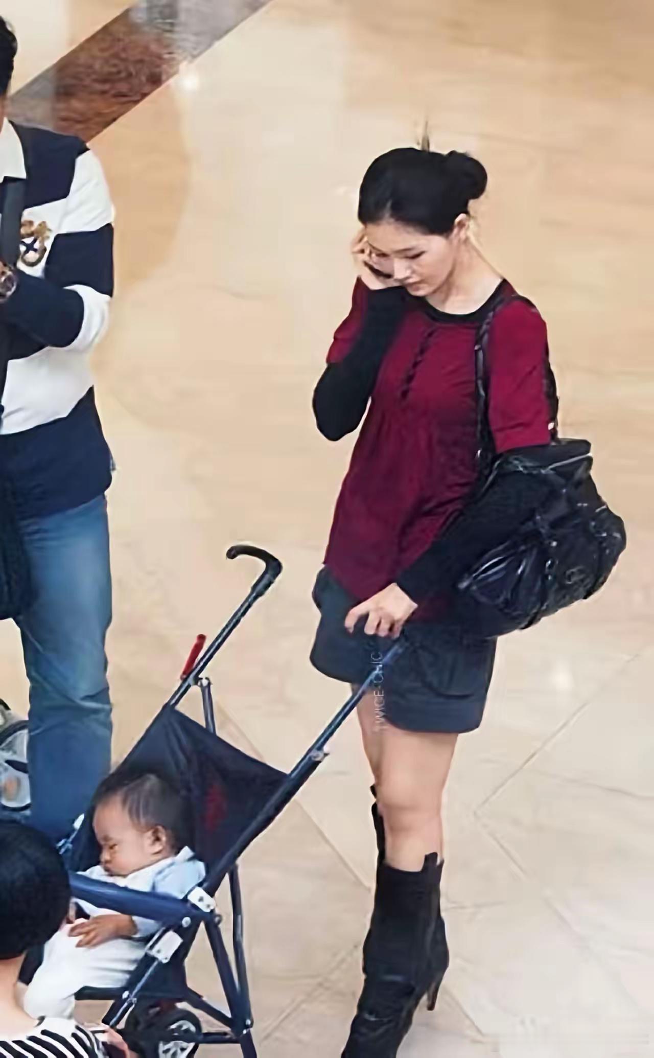 零几年的台北街头的大S ​​​