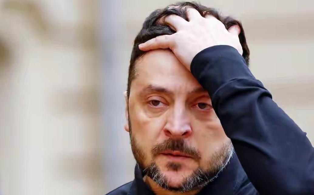 泽连斯基不是牛吗？美国让他停火谈判他都不理，如今后果终于来了吧！


泽连斯基最