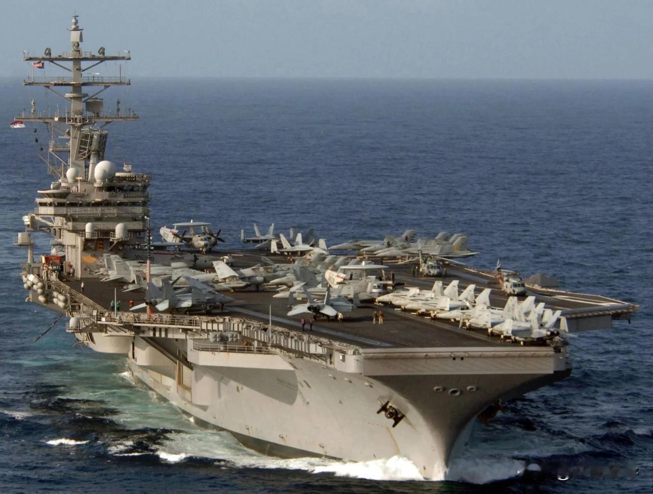 情况不一样了，美国已经发出通知，要求在伊朗的美国人，立刻离开伊朗，实在无法离开伊