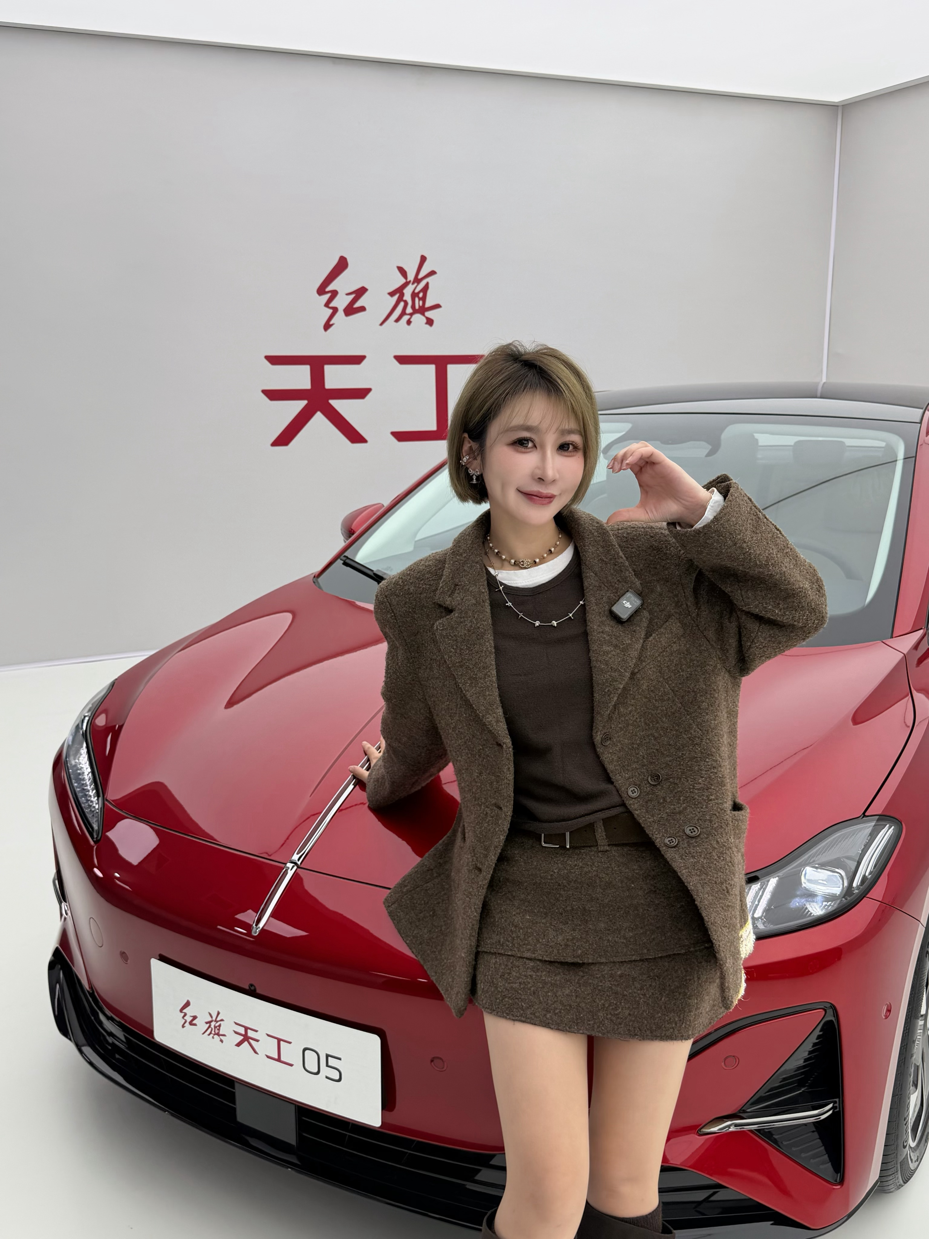 我们的直男摄像小哥终于能拍的我像个女生啦 长春·长春国际汽车公园