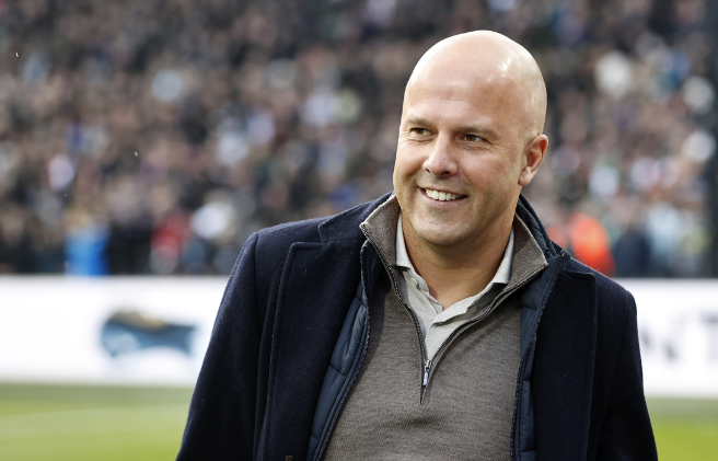 墨菲：利物浦应该签中卫和后腰，他们缺少罗德里和赖斯这样的球员8月15日讯 在接受