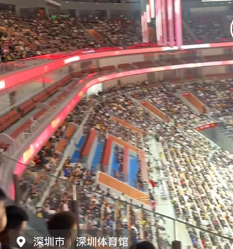 宏远让深圳40亿球馆爆满，崔永熙引爆辽粤大战，CBA球市火上浇油


威姆斯还在