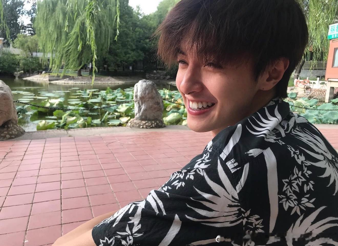 我欧巴好帅啊 