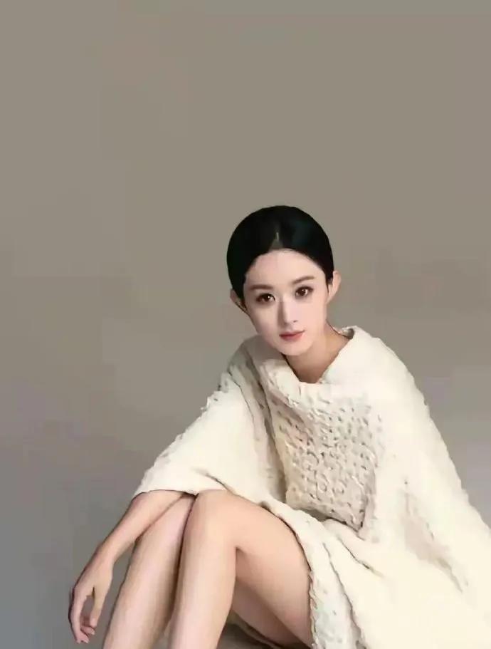 我个人觉得是！赵丽颖在很多采访中都表示自己是 “笨拙的体验派”，会尽力让自己成为