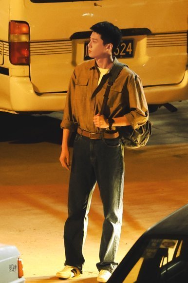 王鹤棣剧宣第一天就告状  王鹤棣剧宣第一天就告状太可爱！《黑夜告白》冉方旭师徒组