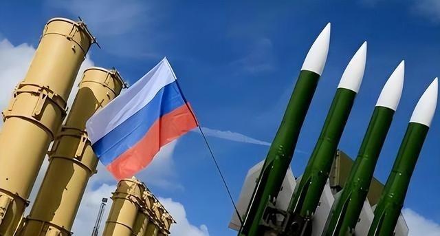 梅德韦杰夫放话称：“如果美国敢向乌克兰提供核武器，俄罗斯也可以考虑向美国的对手转