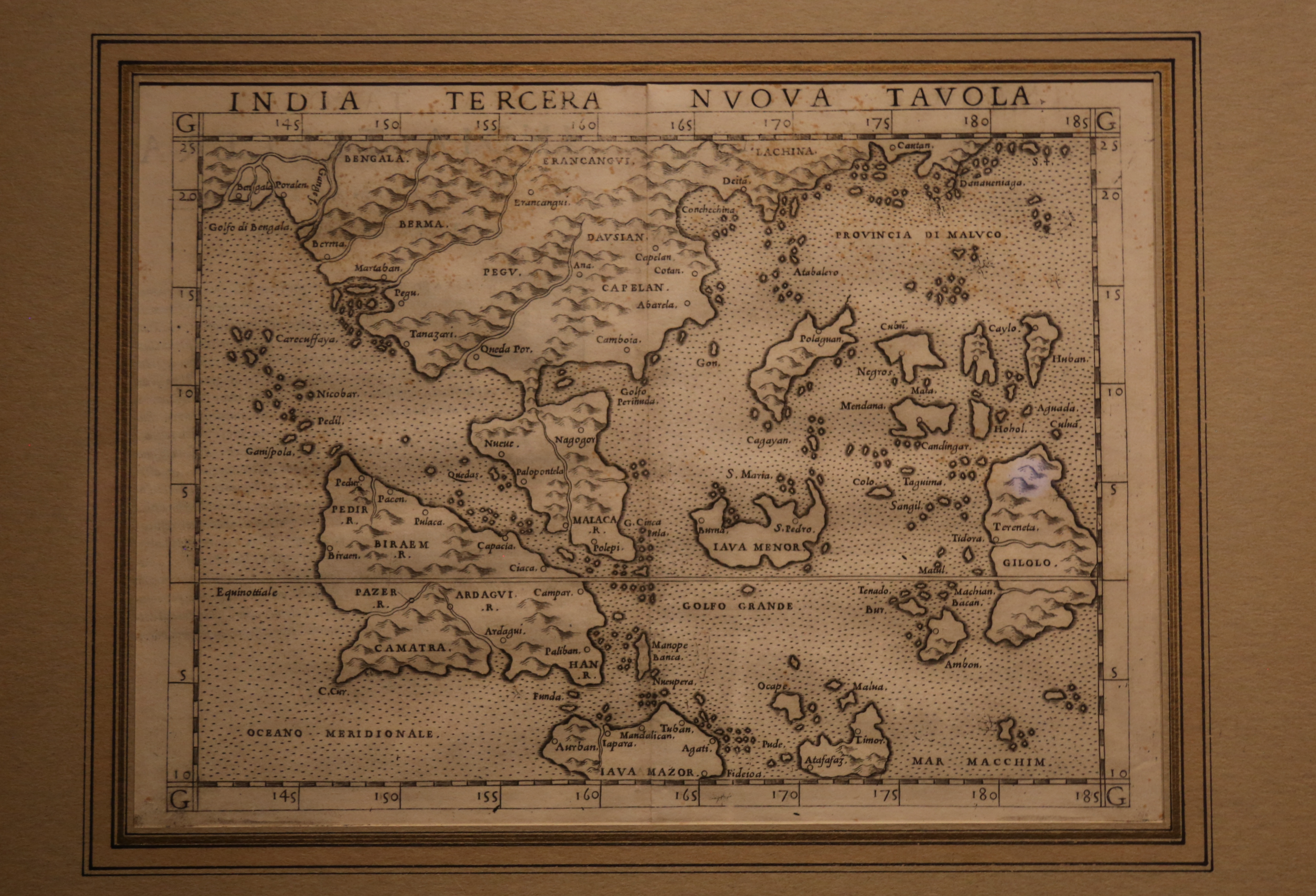 里斯本东方艺术馆藏1561年意大利商人 Tavola制作的铜板印刷东南亚地图, 